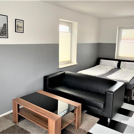Apartment Voll Moebeliert Mit Balkon Бремен Екстериор снимка